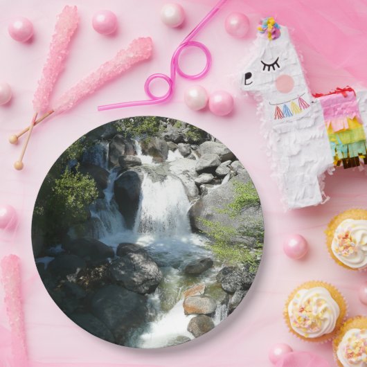 Cascade Falls at Yosemite National Park Pappteller (Party)