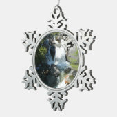 Cascade Falls at Yosemite National Park Schneeflocken Zinn-Ornament (Rechts)