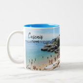 Cascais Beach - Das wahre Portugal Zweifarbige Tasse (Links)