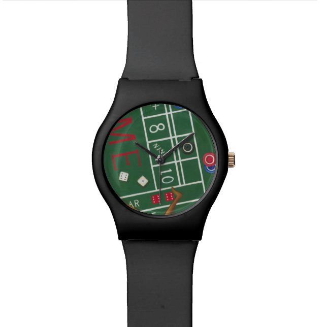 Casino Craps Tisch mit Chips und Würfeln Uhr (Nahaufnahme)