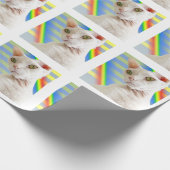 Casper White Devon Rex Cat Rainbow Strip Geschenkpapier (Ecke)