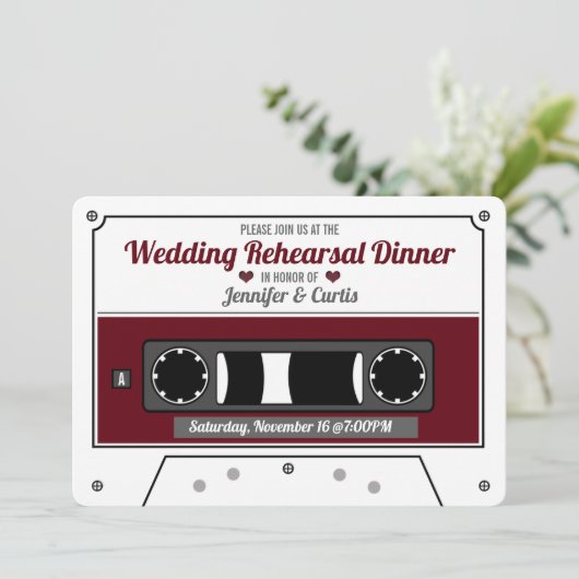 Cassette Tape Wine Red Wedding Probe Dinner Einladung (Stehend Vorderseite)