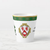 Cassidy Irish Shield & Tartan Personalisiert Milchtasse (Vorderseite)