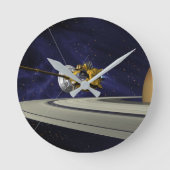 Cassini Saturn Orbit Insertion Runde Wanduhr (Vorderseite)