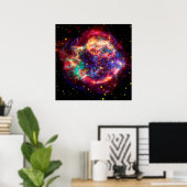 Cassiopeias Supernova-Blase - Schönheit im Weltrau Poster (Heimbüro)