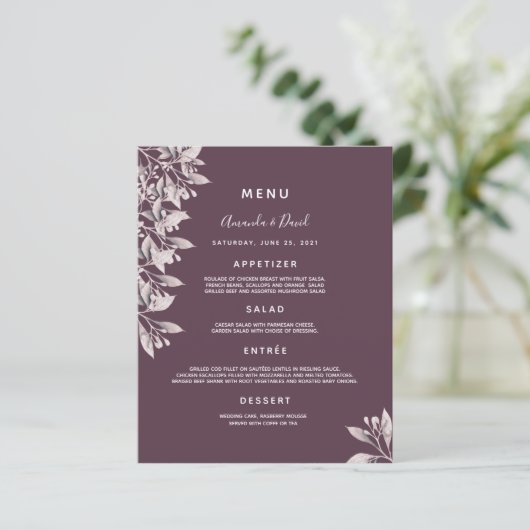 Cassis Wedding Menu lila botanische staubige Rose (Stehend Vorderseite)