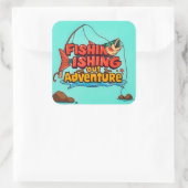 Cast your line: Ein Fishing-Abenteuer erwartet Quadratischer Aufkleber (Tasche)