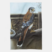 Castle Celtic Kestrel Bird Geschirrtuch (Vertikal)