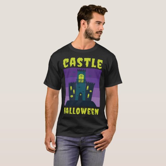 Castle Halloween Large Medieval Building Castle T-Shirt (Vorne ganz)
