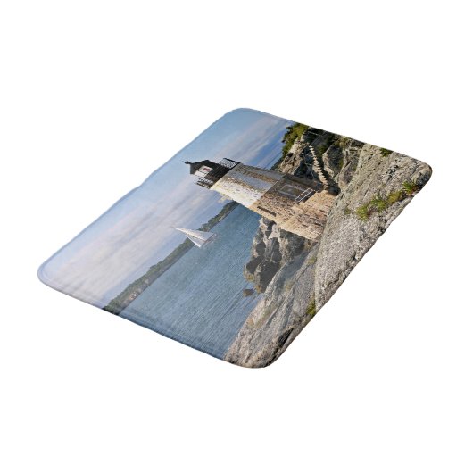 Castle Hill Lighthouse, Rhode Island Badematte (Schrägansicht)