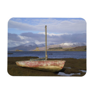 Castle Stalker mit Fischerboot im Magnet