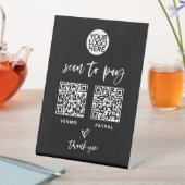 Casual Script | Zwei Möglichkeiten, Scannable QR C Sockelschild (In Situ)