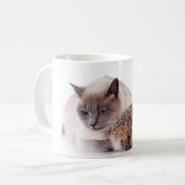 Cat and Hedgehog Kaffeetasse (Vorderseite Links)