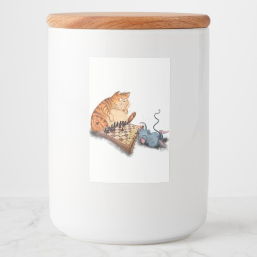 Cat and Mouse Playing Chess Cartoon Drawing Funny Lebensmitteletikett (Vorderseite)