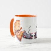 Cat and Mouse Playing Schach Tasse Funny (Vorderseite Links)