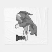 Cat at Chess with Chess piece Bishop Fleecedecke (Vorderseite (Horizontal))