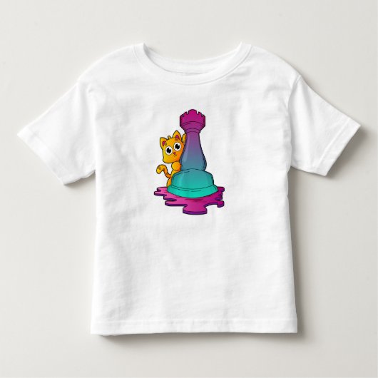 Cat at Chess with Chess piece Rook Kleinkind T-shirt (Vorderseite)