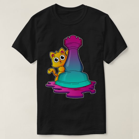 Cat at Chess with Chess piece Rook T-Shirt (Design vorne)