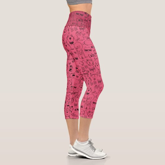 Cat Doodles, Funny Kitty Pattern auf Magenta Capri Leggings (Rechts)
