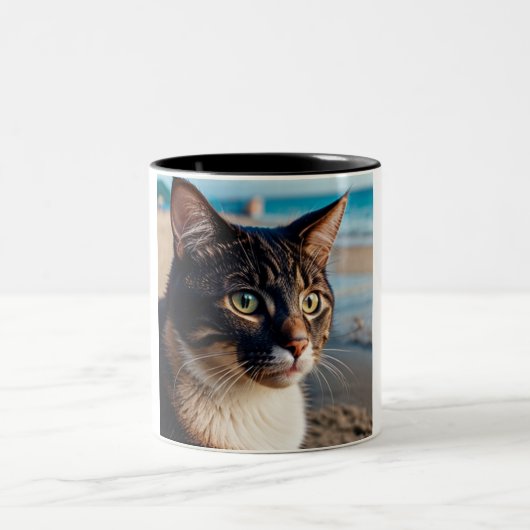 Cat Dreaming of the Beach: Tone Cat Tasse (Mittel)