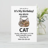 Cat Face My Alarm Clock Tabby Cat Birthday Einladung (Stehend Vorderseite)