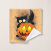 Cat Fun Halloween Charakter beißt einen Kürbis Badhandtuch Set (Waschlappen)