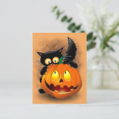 Cat Fun Halloween Charakter beißt einen Kürbis Postkarte (Stehend Vorderseite)