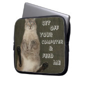 Cat "GET OFF COMPUTER & FÜTTRE ME" Notebook-Sieb Laptopschutzhülle (Vorderseite Links)