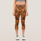 Cat Halloween erschreckter Cartoon auf Kürbiskröte Capri Leggings (Vorderseite)