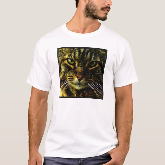 Cat Hypnotizing Look Foto T-Shirt (Vorderseite)