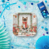 Cat is arranging Christmas Flowers Pappteller (Party)