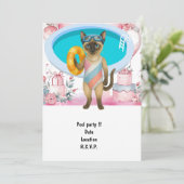 Cat is at the pool for pool party einladung (Stehend Vorderseite)
