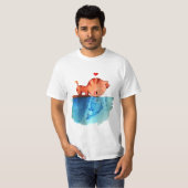 Cat Kissing Fish T-Shirt (Vorne ganz)