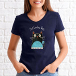 Cat Ladys wählen Script Feminist Rustikal Niedlich T-Shirt<br><div class="desc">"Cat Ladys vote". Stolz stehen und teilen Sie Ihre Unterstützung für Kamala Harris mit diesem niedlichen, lustigen, grafischen, patriotischen T - Shirt. Eine niedliche rustikale Landkatze-Illustration in Schwarz, Rot, Weiß und Türkisblau und Weiß handgeschriebene Schrift Typografie überlagert ein marineblau oder anderes Shirt mit Farbhintergrund. Beweisen Sie Vance falsch, feiern Sie...</div>