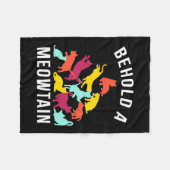 Cat Lover Beha Meowtain Fleecedecke (Vorderseite (Horizontal))