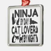 Cat Lover Ninja Silbernes Ornament (Links)
