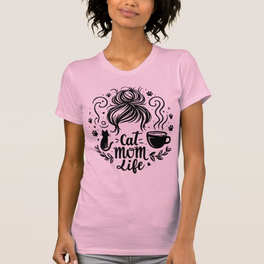 Cat Mom Life Messy Bun Coffee And Cats Tee (Vorderseite)