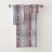 Cat on Red and Blue Plaid Badhandtuch Set (Insitu)