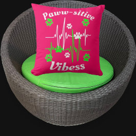 Cat Paws Vibes Cuddles auf Niedlichem, modernen, s Kissen