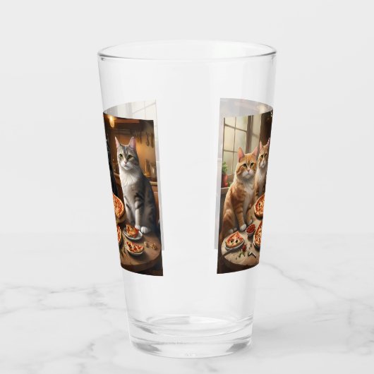 Cat Pizza Night, Glas (Links)