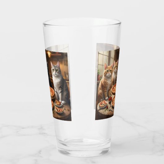 Cat Pizza Night, Glas (Rechts)