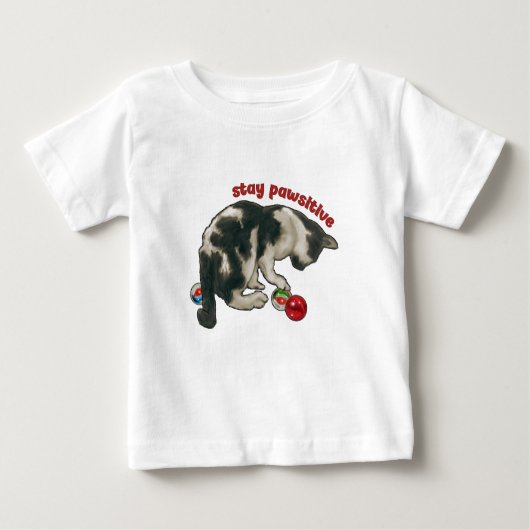 Cat Playing with MARBLES, Stay Pawsitive, Pun Baby T-shirt (Vorderseite)
