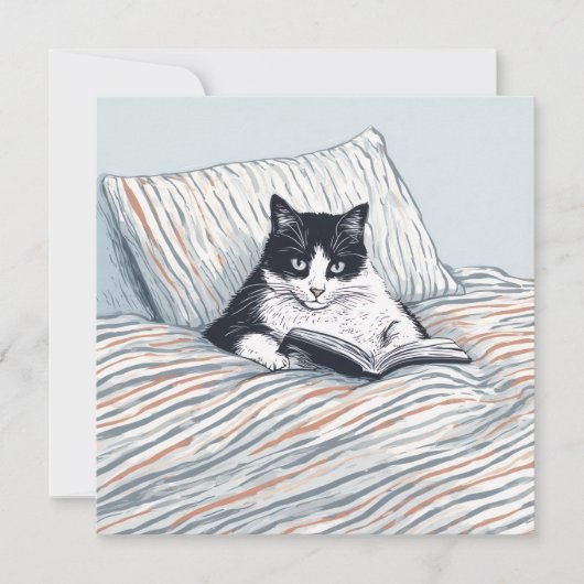 cat reading in bed einladung (Vorderseite)
