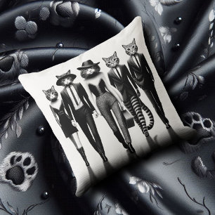 Cat Runway Models durch den Catwalk Kissen