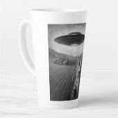 Cat Selfie mit Alien UFO Funny Cat Geschenke Milchtasse (Linke Ecke)