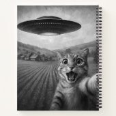 Cat Selfie mit Alien UFO Funny Cat Geschenke Notizblock (Rückseite)