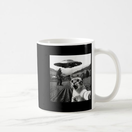 Cat Selfie With Alien Ufo Funny Cat Alien Bigfoot  Kaffeetasse (Rechts)