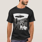 Cat Selfie With Alien Ufo Funny Cat Alien Bigfoot T-Shirt (Vorderseite)