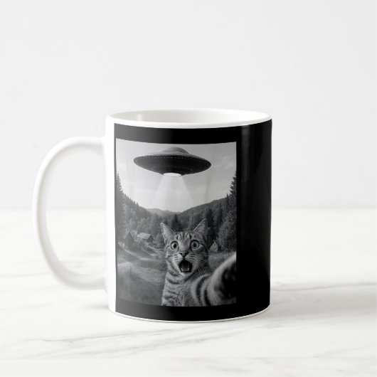 Cat Selfie With Alien Ufo Funny Cat Funny Ed Cat Kaffeetasse (Links)