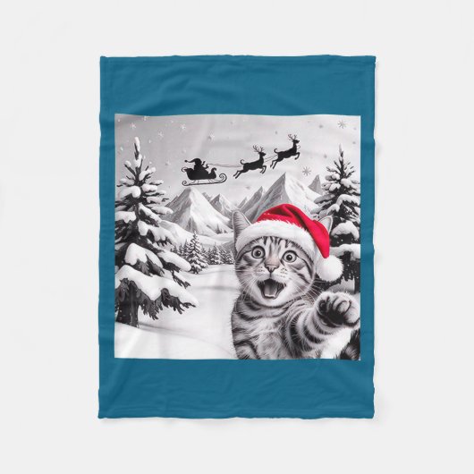 Cat Selfie With Santa  Fleecedecke (Vorderseite)